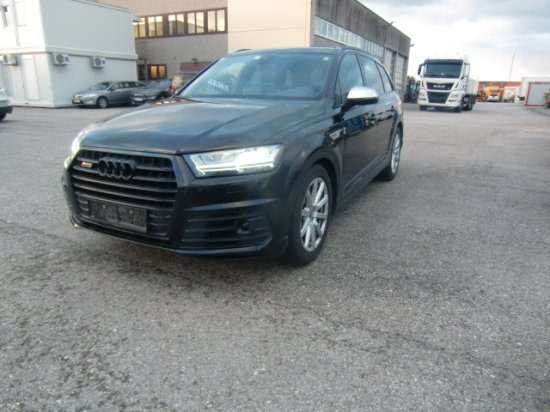 Audi SQ7 4,0 TDi V8 S line - SUV: photos 1 Audi SQ7 4,0 TDi V8 S line - SUV: photos 1