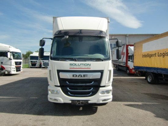 DAF LF 260 16 Tonner Plane mit LBW, Automatik, E6, - Camion à rideaux coulissants: photos 2 DAF LF 260 16 Tonner Plane mit LBW, Automatik, E6, - Camion à rideaux coulissants: photos 2