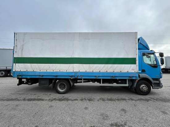 DAF LF 55.250 Plane mit LBW, Manual, E5 - Camion à rideaux coulissants: photos 4 DAF LF 55.250 Plane mit LBW, Manual, E5 - Camion à rideaux coulissants: photos 4