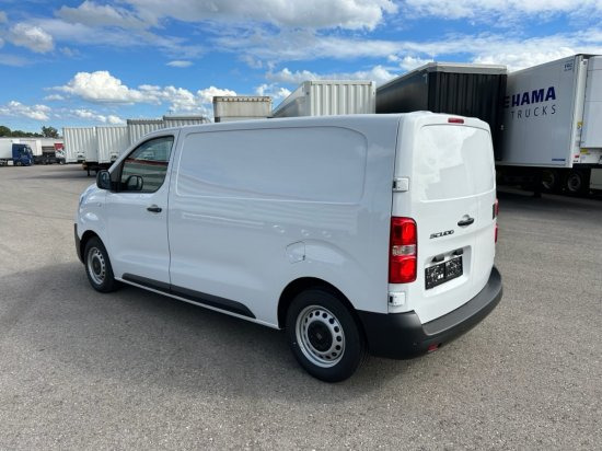 Fourgon utilitaire Fiat Scudo  M BlueDHi 120 6-Gang: photos 7