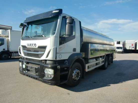 Iveco Stralis AD 260 SYS Milchtankwagen, Tankaufbau, ,Lenkachse + Liftachse, Retarder, 3 Kammern zu 5300l - Camion citerne: photos 1 Iveco Stralis AD 260 SYS Milchtankwagen, Tankaufbau, ,Lenkachse + Liftachse, Retarder, 3 Kammern zu 5300l - Camion citerne: photos 1