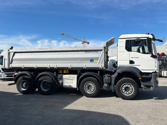 MAN TGS 35.470 3-Seitenkipper, 8x4 ,Meiller Bordmatik - Camion benne: photos 4 MAN TGS 35.470 3-Seitenkipper, 8x4 ,Meiller Bordmatik - Camion benne: photos 4