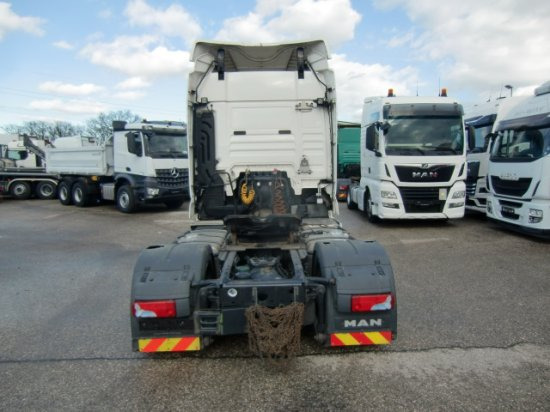 MAN TGX 18.460 XLX Low Deck, Automatik, E6, höhenverstellbare Sattelplatte - Tracteur routier: photos 5 MAN TGX 18.460 XLX Low Deck, Automatik, E6, höhenverstellbare Sattelplatte - Tracteur routier: photos 5