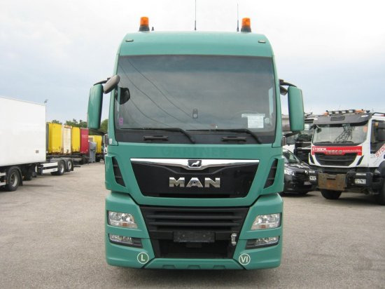 MAN TGX 18.500 XXL Intarder EURO 6 Motorschaden - Tracteur routier: photos 2 MAN TGX 18.500 XXL Intarder EURO 6 Motorschaden - Tracteur routier: photos 2