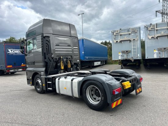 MAN TGX 18.500, XXL, Standklima, Automatik, Intarder, E6 - Tracteur routier: photos 4 MAN TGX 18.500, XXL, Standklima, Automatik, Intarder, E6 - Tracteur routier: photos 4