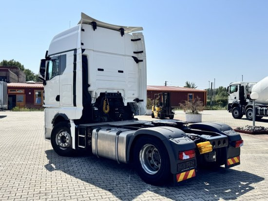 MAN TGX 18.520 4x2 Standklima NEW MODEL EURO6 - Tracteur routier: photos 5 MAN TGX 18.520 4x2 Standklima NEW MODEL EURO6 - Tracteur routier: photos 5