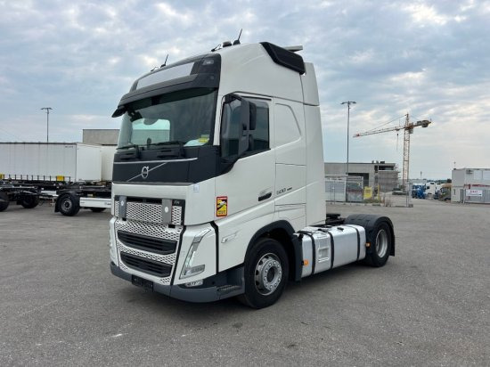 Volvo FH 500 EURO 6, I-Shift, Globetrotter, Standklima - Tracteur routier: photos 1 Volvo FH 500 EURO 6, I-Shift, Globetrotter, Standklima - Tracteur routier: photos 1