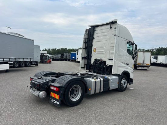 Volvo FH 500 EURO 6, I-Shift, Globetrotter, Standklima - Tracteur routier: photos 5 Volvo FH 500 EURO 6, I-Shift, Globetrotter, Standklima - Tracteur routier: photos 5