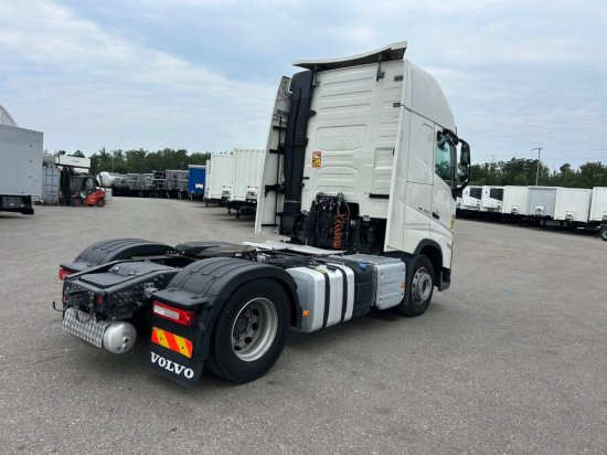 Volvo FH 500 EURO 6, I-Shift, Globetrotter, Standklima - Tracteur routier: photos 5 Volvo FH 500 EURO 6, I-Shift, Globetrotter, Standklima - Tracteur routier: photos 5