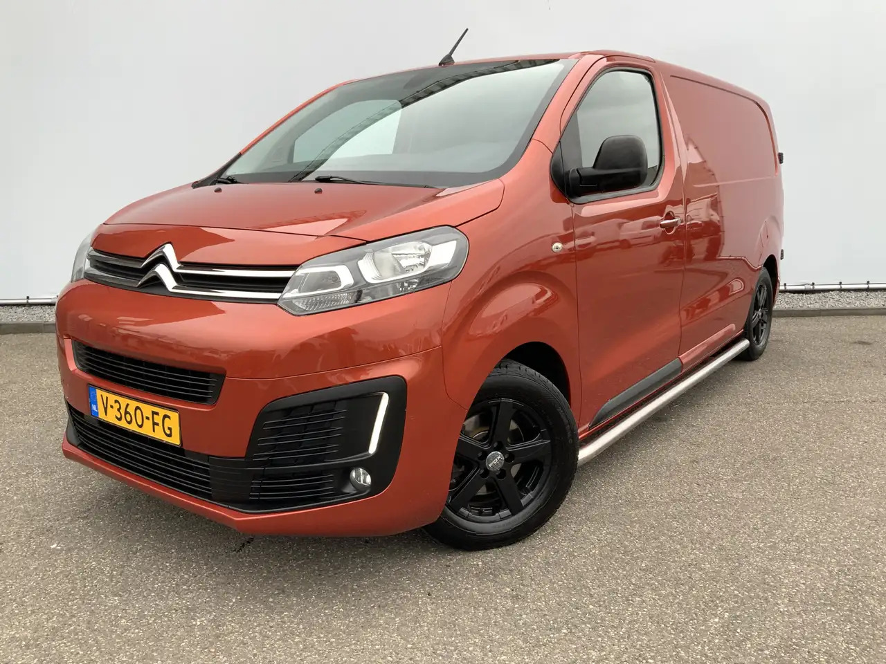 Citroen Jumpy 2.0 BlueHDI 180 Business M S&S Automaat Airco Crui - Fourgon utilitaire: photos 1 Citroen Jumpy 2.0 BlueHDI 180 Business M S&S Automaat Airco Crui - Fourgon utilitaire: photos 1