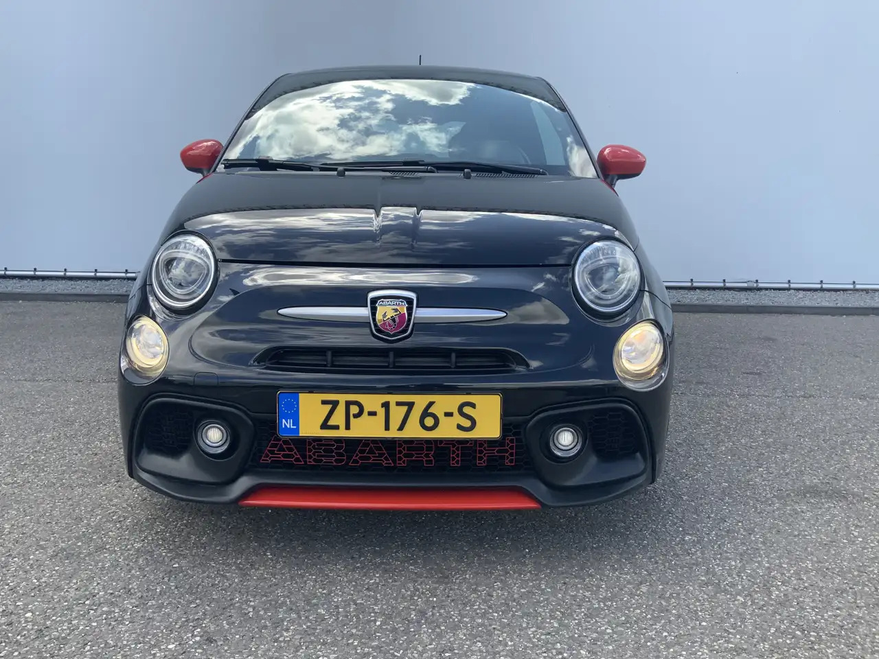 Crédit-bail de Fiat 500C Abarth 1.4 T-Jet 595 Automaat Euro 6 Fiat 500C Abarth 1.4 T-Jet 595 Automaat Euro 6: photos 17