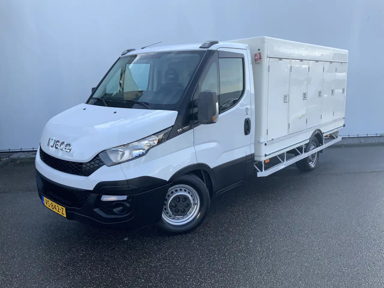 Iveco Daily 35S13 2.3 345 IJswagen -0.40 gr 10 deuren Euro 5 B - Fourgon grand volume: photos 1 Iveco Daily 35S13 2.3 345 IJswagen -0.40 gr 10 deuren Euro 5 B - Fourgon grand volume: photos 1