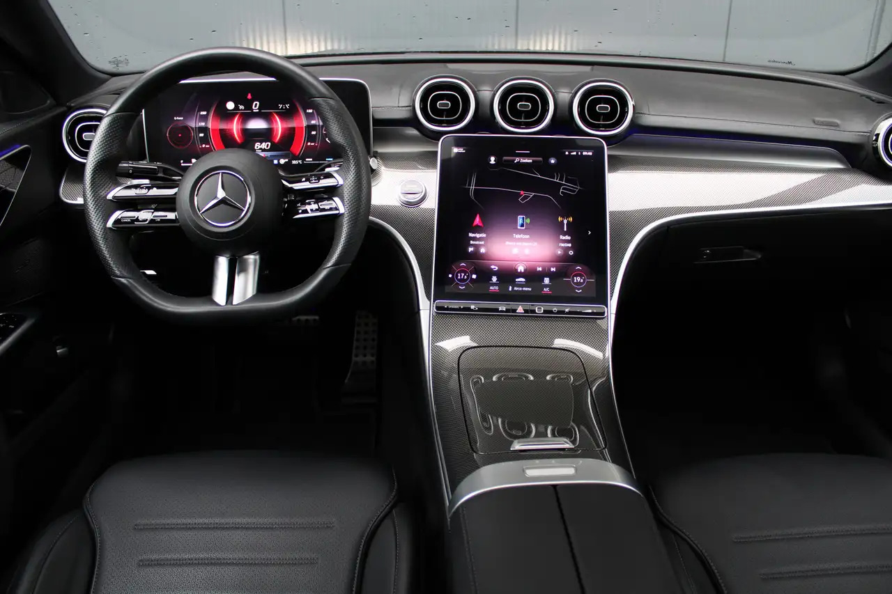 Mercedes-Benz C-klasse AMG-line (Nightpakket, Sfeerverlichting, - Voiture: photos 3 Mercedes-Benz C-klasse AMG-line (Nightpakket, Sfeerverlichting, - Voiture: photos 3