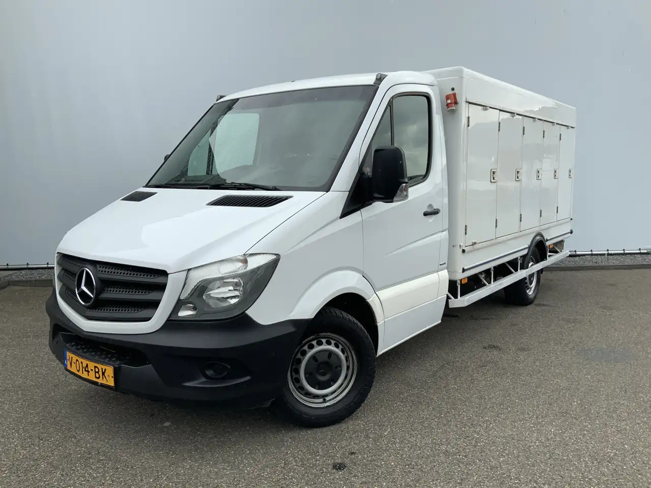 Mercedes-Benz Sprinter 311 2.2 CDI 366 40 gr _0 ijswagen 10 Deuren Euro 6 - Utilitaire frigorifique: photos 1 Mercedes-Benz Sprinter 311 2.2 CDI 366 40 gr _0 ijswagen 10 Deuren Euro 6 - Utilitaire frigorifique: photos 1
