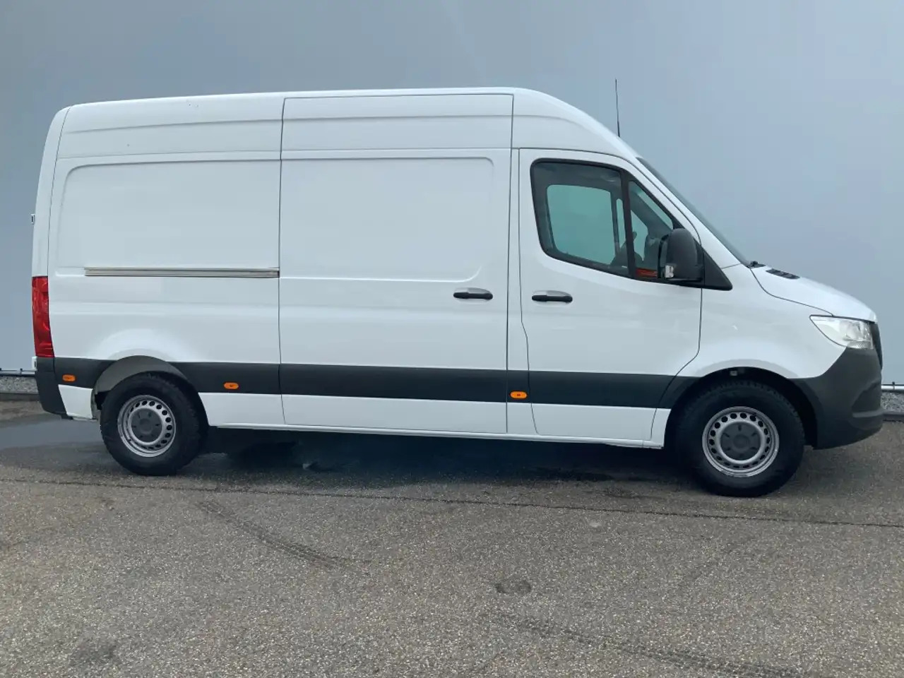 Mercedes-Benz Sprinter 314 2.2 CDI 366 L2H2 Airco 3 Zits Euro 6 - Fourgon utilitaire: photos 3 Mercedes-Benz Sprinter 314 2.2 CDI 366 L2H2 Airco 3 Zits Euro 6 - Fourgon utilitaire: photos 3