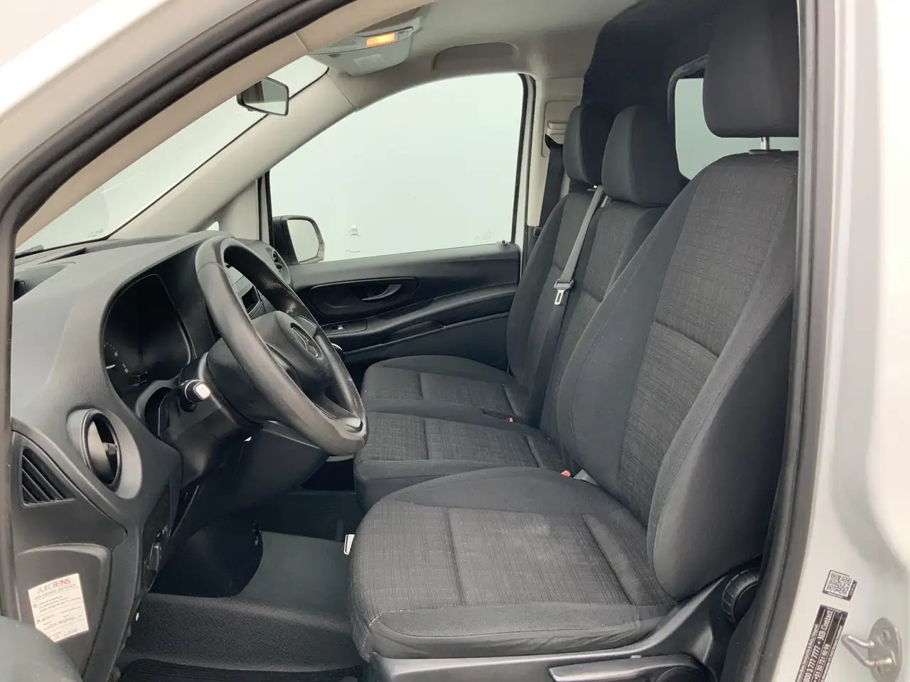 Mercedes-Benz Vito 111 CDI Functional Airco 3 Zits Side Bar Trekhaak - Fourgon utilitaire: photos 4 Mercedes-Benz Vito 111 CDI Functional Airco 3 Zits Side Bar Trekhaak - Fourgon utilitaire: photos 4