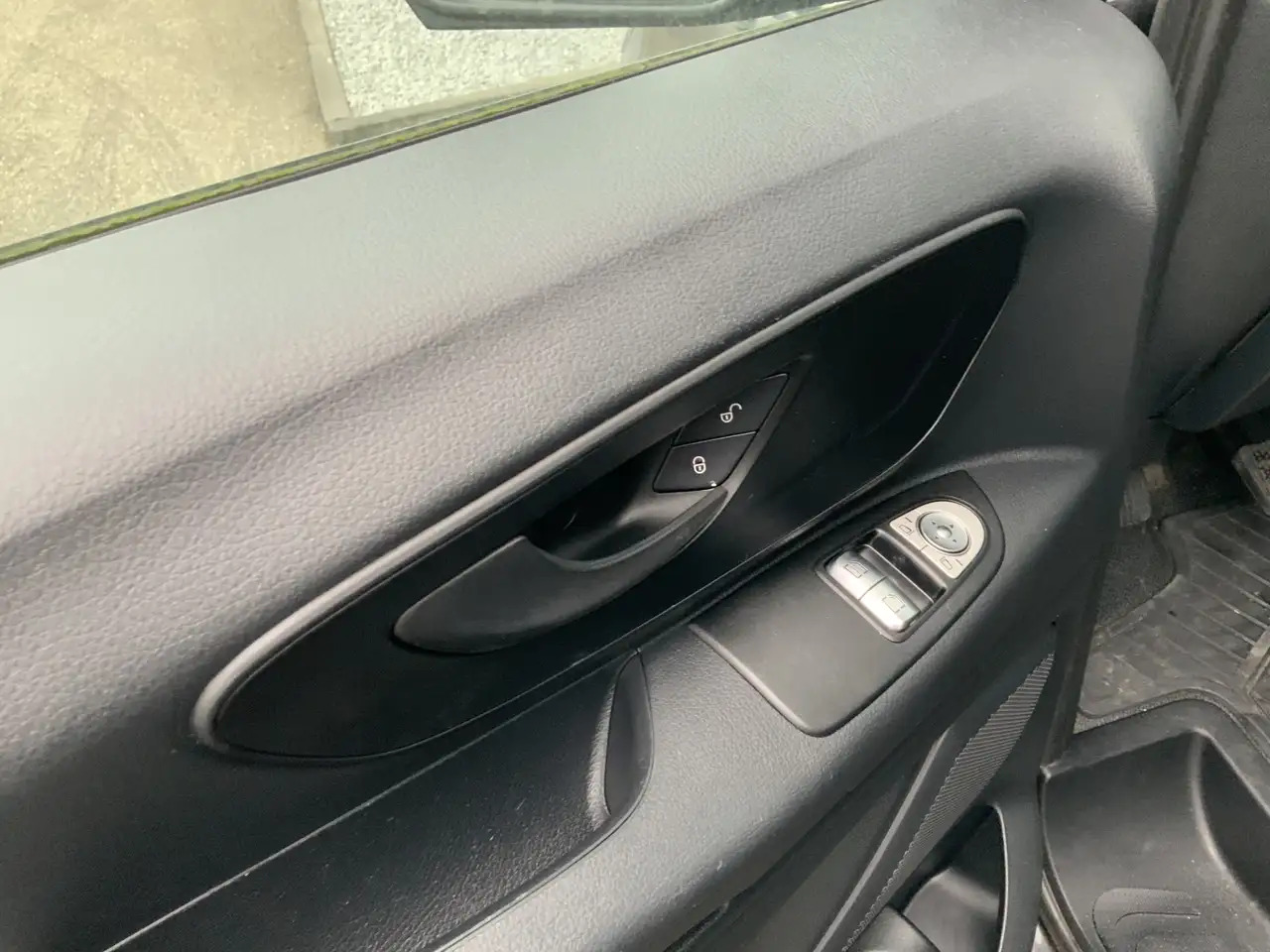 Mercedes-Benz Vito 114 CDI Lang L2 H1 3 Zits Airco Cruise Euro 5 - Fourgonnette: photos 5 Mercedes-Benz Vito 114 CDI Lang L2 H1 3 Zits Airco Cruise Euro 5 - Fourgonnette: photos 5