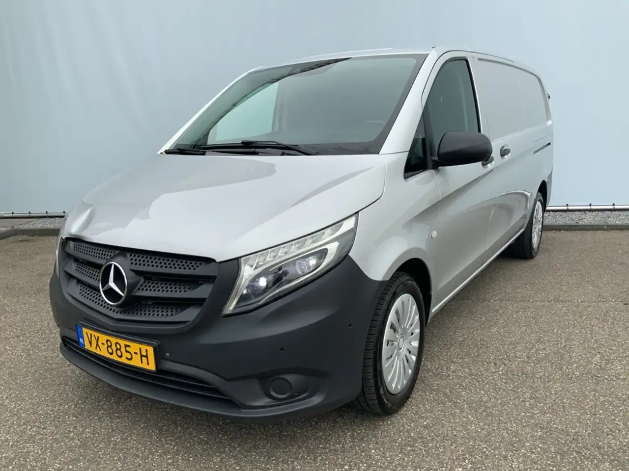 Mercedes-Benz Vito 119 CDI Lang Automaat Airco Cruise Trekhaak 2500 k - Fourgon utilitaire: photos 1 Mercedes-Benz Vito 119 CDI Lang Automaat Airco Cruise Trekhaak 2500 k - Fourgon utilitaire: photos 1