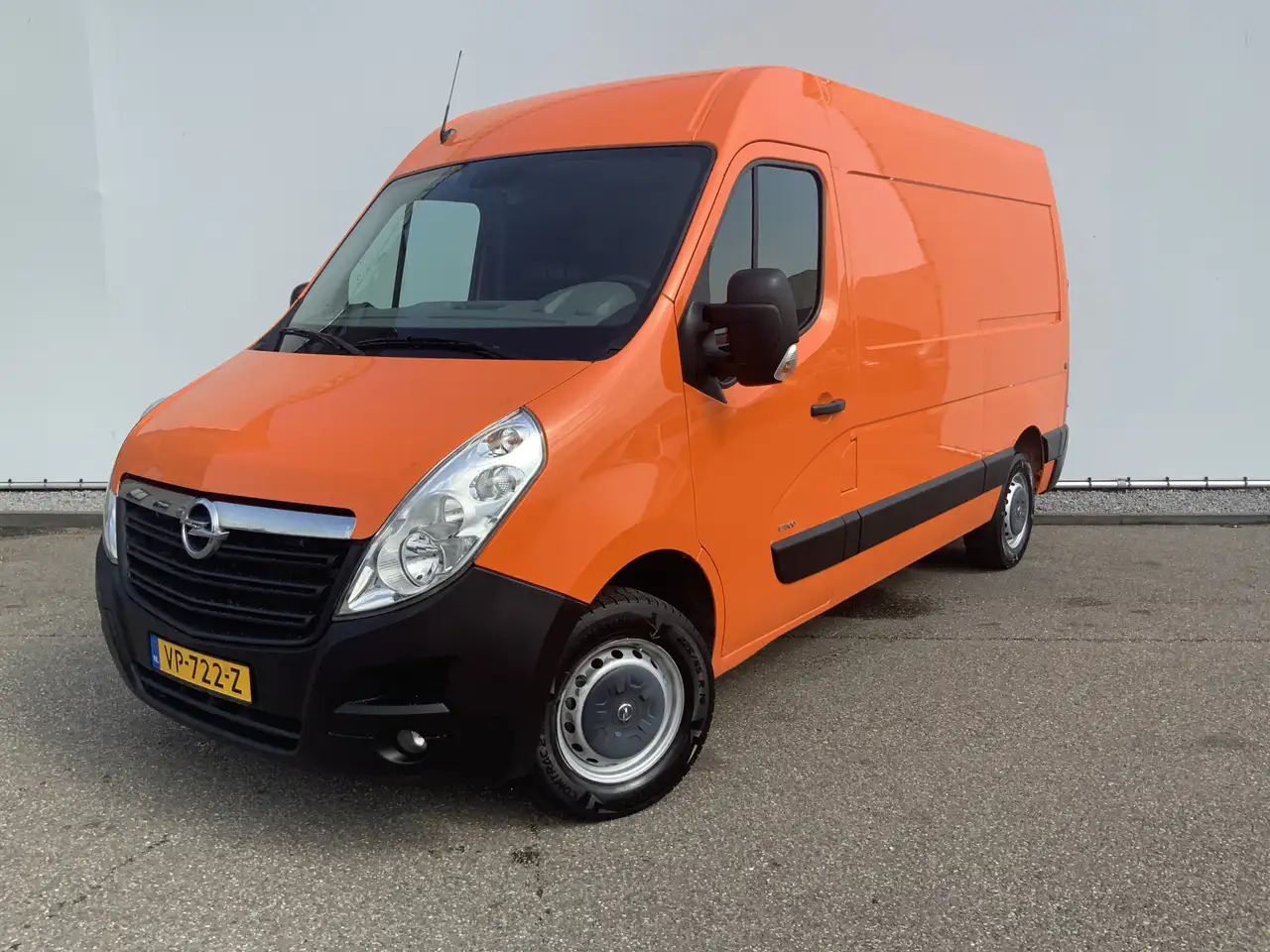 Opel Movano 2.3 CDTI L2H3 Airco Cruise 3 Zits Trekhaak 2500 kg - Fourgon utilitaire: photos 1 Opel Movano 2.3 CDTI L2H3 Airco Cruise 3 Zits Trekhaak 2500 kg - Fourgon utilitaire: photos 1