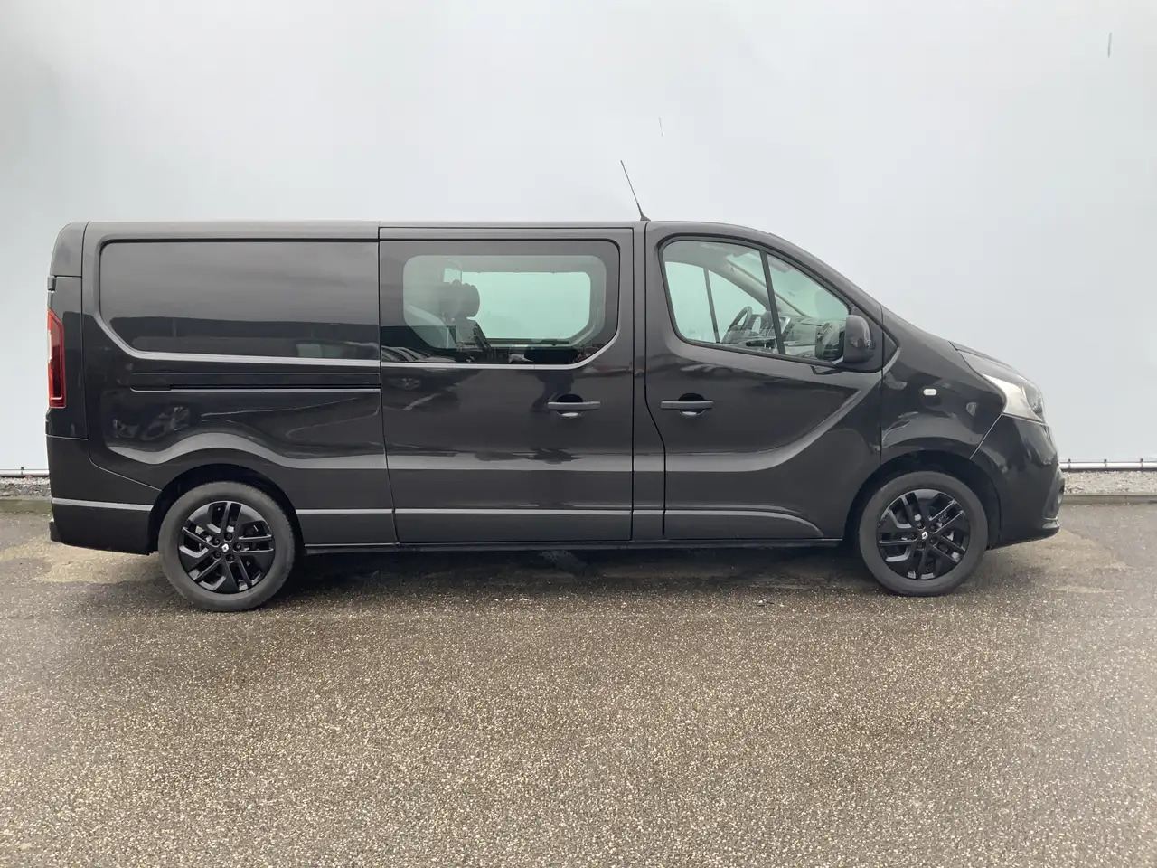 Utilitaire double cabine Renault Trafic 1.6 dCi T29 L2H1 Dub Cab 5 Zits Airco Cruise Navi: photos 13