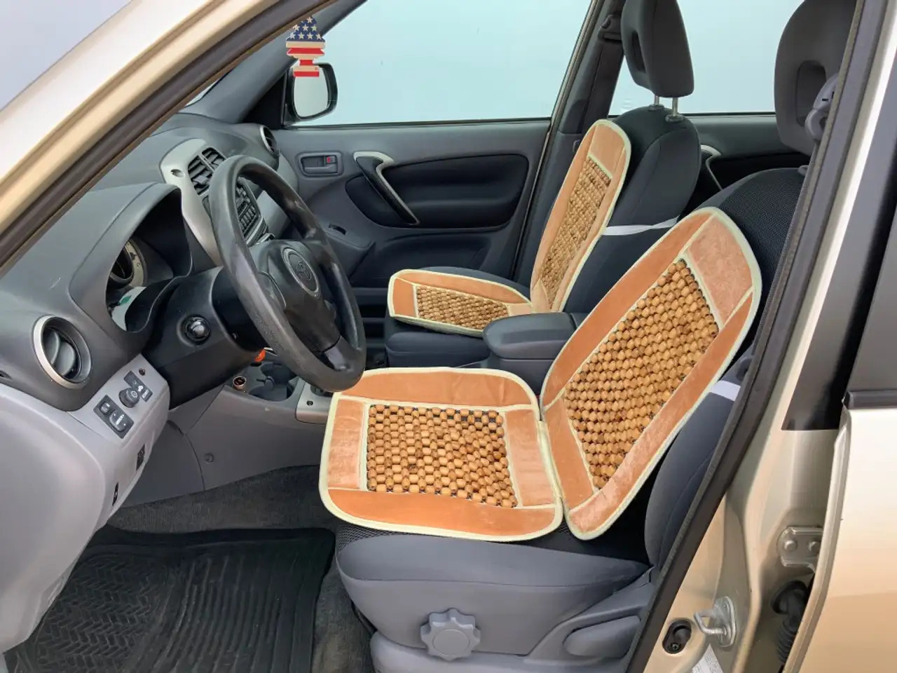 Toyota RAV 4 4X4 Airco Cruise Automaat Alu Velg Marge - SUV: photos 4 Toyota RAV 4 4X4 Airco Cruise Automaat Alu Velg Marge - SUV: photos 4