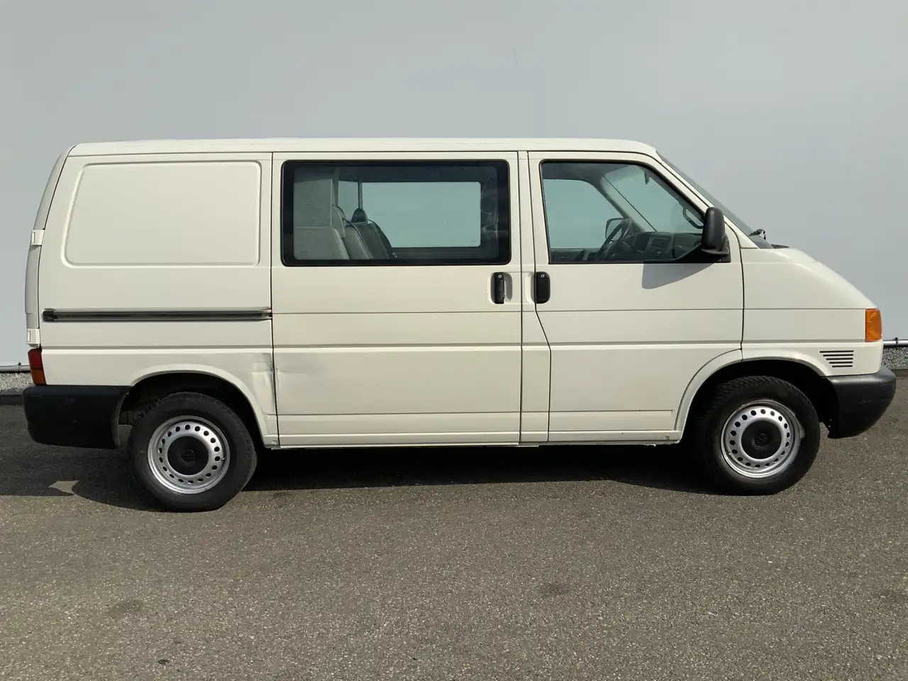 Volkswagen 1.9 TD 292 T800 Dubbel Cab 6 Zits Euro 3 - Utilitaire double cabine: photos 4 Volkswagen 1.9 TD 292 T800 Dubbel Cab 6 Zits Euro 3 - Utilitaire double cabine: photos 4