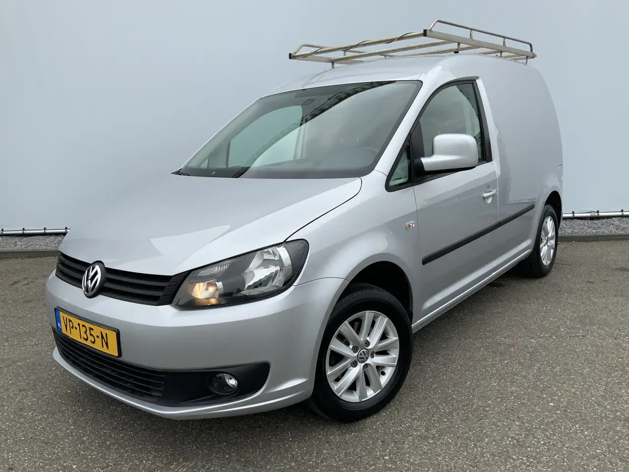 Volkswagen Caddy 1.6 TDI Airco Imperiaal Trekhaak 1400 kg navi Crui - Fourgonnette: photos 1 Volkswagen Caddy 1.6 TDI Airco Imperiaal Trekhaak 1400 kg navi Crui - Fourgonnette: photos 1