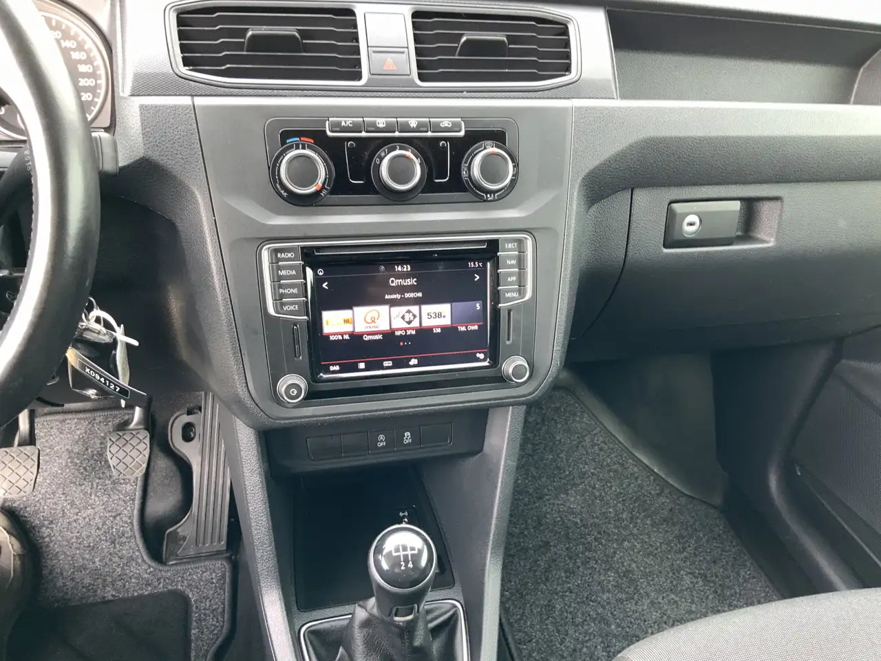 Fourgon utilitaire Volkswagen Caddy 2.0 TDI L2H1 BMT Maxi Exclusive Edtion Airco Navi: photos 11
