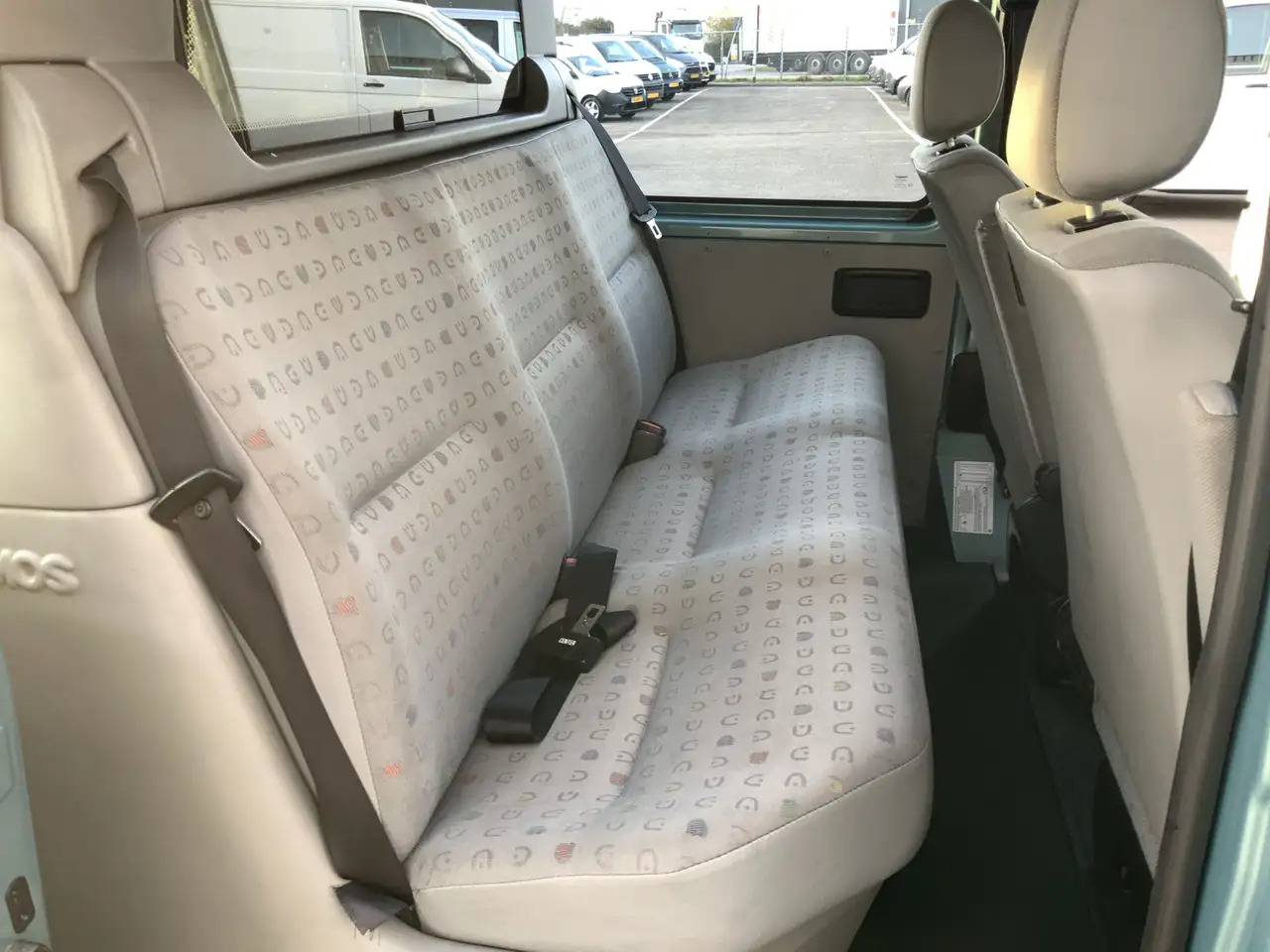 Volkswagen MARGE ! 2.5 TDI 292 Dub Cab 5 Zits Airco Cruise Tr - Utilitaire double cabine: photos 5 Volkswagen MARGE ! 2.5 TDI 292 Dub Cab 5 Zits Airco Cruise Tr - Utilitaire double cabine: photos 5