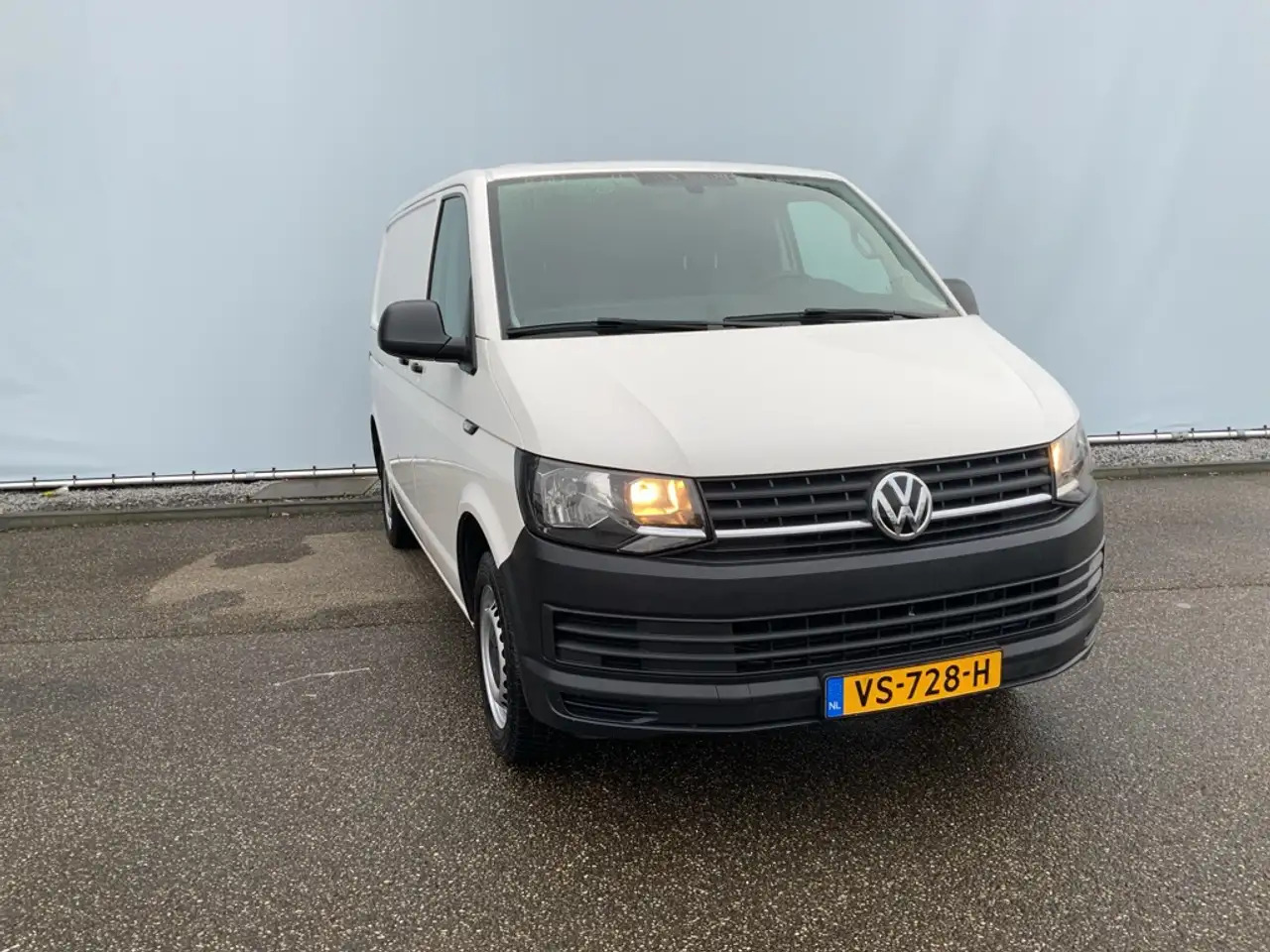 Volkswagen T6 Transporter 2.0 TDI L1H1 Comfortline Airco Navi Trekhaak 2200 - Fourgon utilitaire: photos 3 Volkswagen T6 Transporter 2.0 TDI L1H1 Comfortline Airco Navi Trekhaak 2200 - Fourgon utilitaire: photos 3