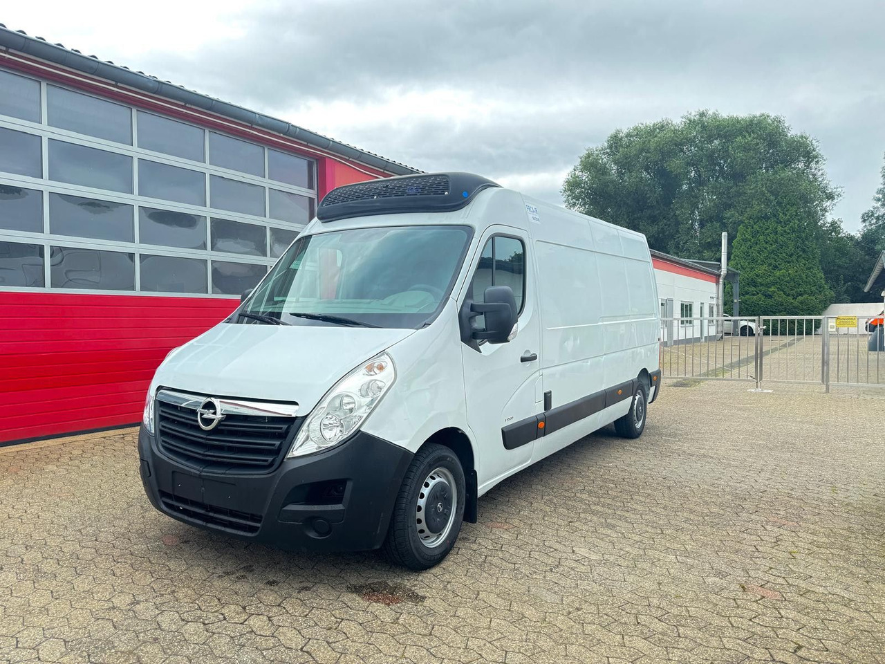 Opel Movano Kühlkastenwagen Carrier Xarios 200 L3H2 - Utilitaire frigorifique: photos 1 Opel Movano Kühlkastenwagen Carrier Xarios 200 L3H2 - Utilitaire frigorifique: photos 1