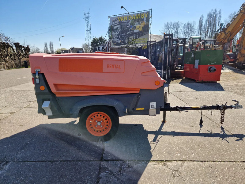 Atlas-Copco XAS57 - Compresseur d'air: photos 2 Atlas-Copco XAS57 - Compresseur d'air: photos 2