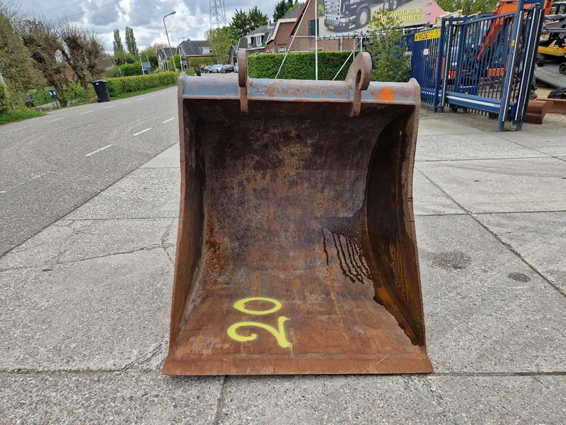 Diversen 2X dieplepel met Verachtert CW30/40 - Godet pour Engins de chantier: photos 5 Diversen 2X dieplepel met Verachtert CW30/40 - Godet pour Engins de chantier: photos 5