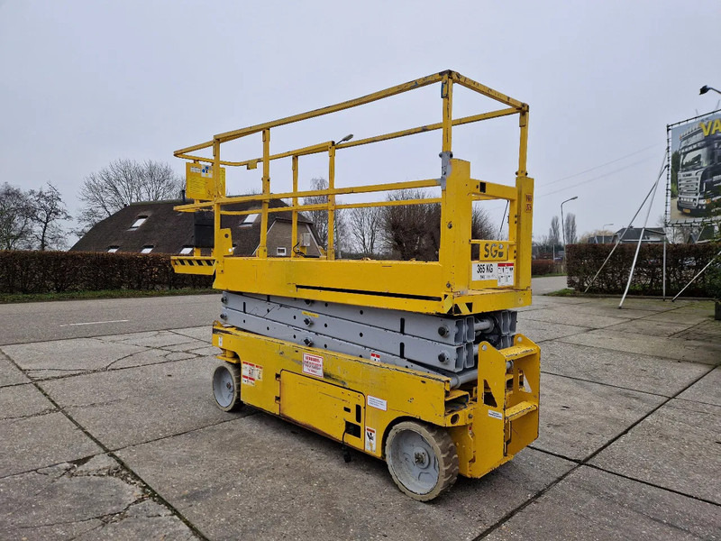 Genie GS2032 elektrisch werkhoogte 8m. met keuring - Nacelle ciseaux: photos 4 Genie GS2032 elektrisch werkhoogte 8m. met keuring - Nacelle ciseaux: photos 4