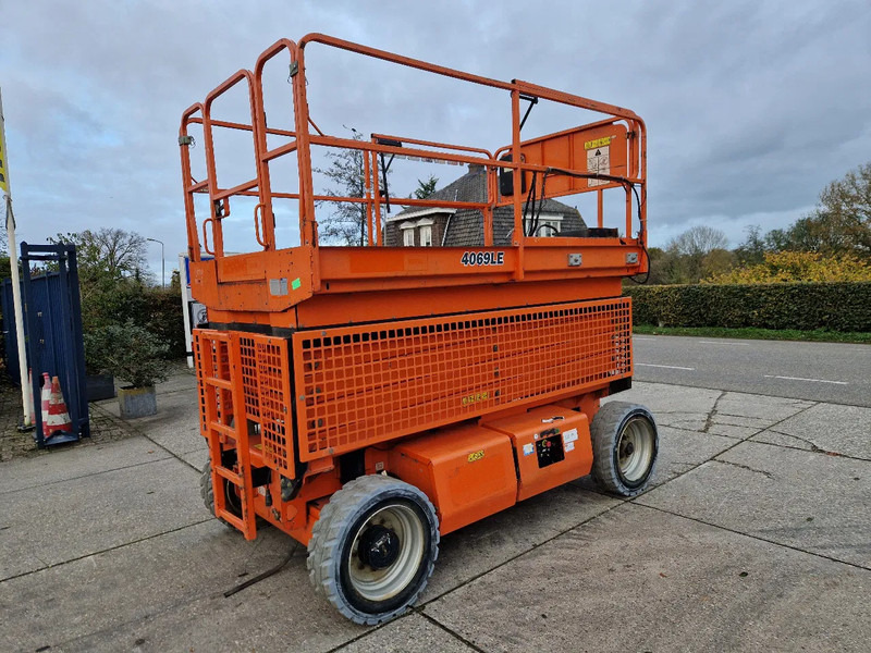 JLG 4069LE met 419 uur - Nacelle ciseaux: photos 1 JLG 4069LE met 419 uur - Nacelle ciseaux: photos 1