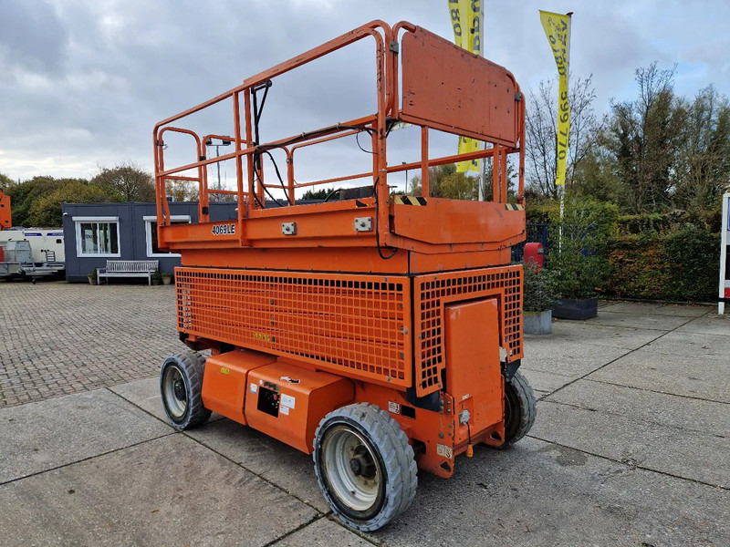 JLG 4069LE met 419 uur - Nacelle ciseaux: photos 3 JLG 4069LE met 419 uur - Nacelle ciseaux: photos 3