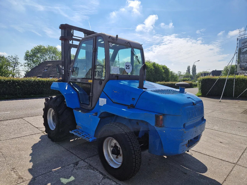 Manitou MC50 ruwterreinheftruck met sideshift - Chariot tout terrain: photos 4 Manitou MC50 ruwterreinheftruck met sideshift - Chariot tout terrain: photos 4