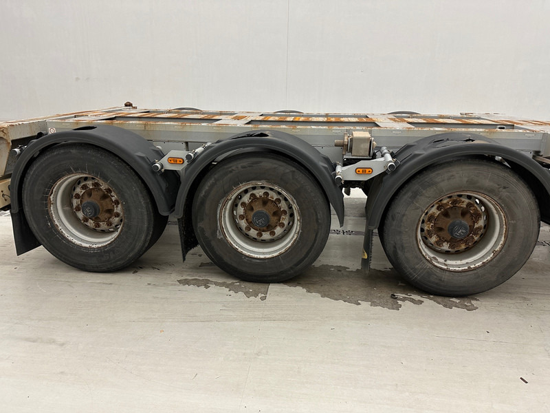 Broshuis Polyvalent skelet ADR 2 x 20-30-40-45 ft - Semi-remorque porte-conteneur/ Caisse mobile: photos 4 Broshuis Polyvalent skelet ADR 2 x 20-30-40-45 ft - Semi-remorque porte-conteneur/ Caisse mobile: photos 4