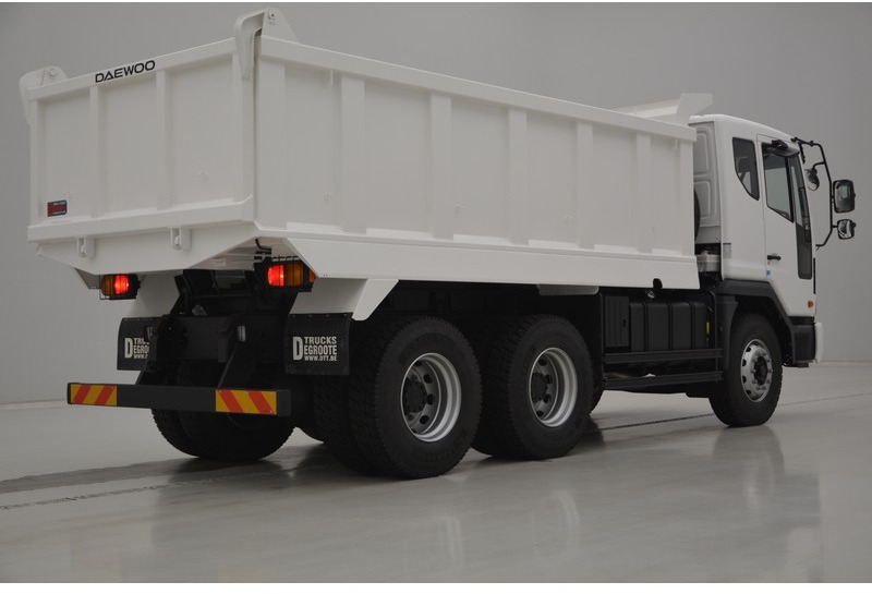 Daewoo Novus SE 340 K4DEF - 6x4 - UNUSED - Camion benne: photos 3 Daewoo Novus SE 340 K4DEF - 6x4 - UNUSED - Camion benne: photos 3