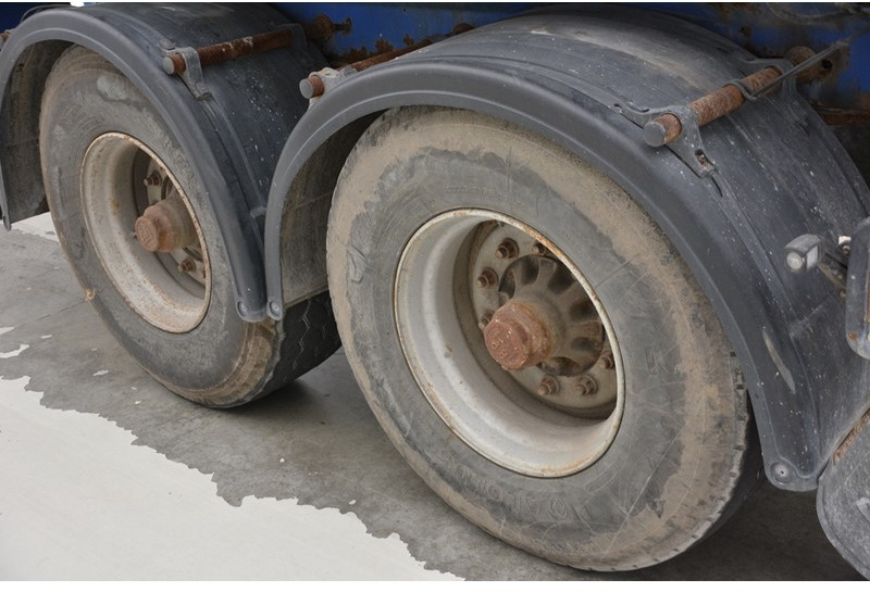 Semi-remorque malaxeur De Buf Mixer 10 m³: photos 10