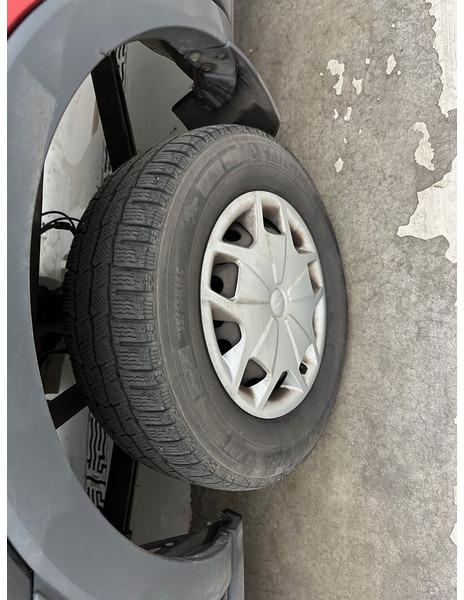 Fourgon utilitaire Ford Transit: photos 10