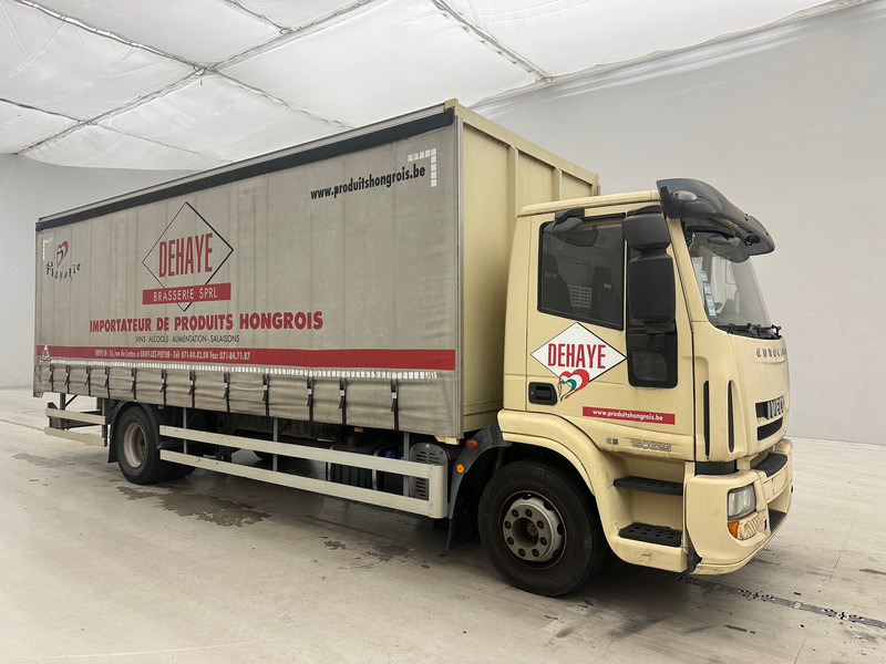 Iveco Eurocargo 150E25 - Camion à rideaux coulissants: photos 3 Iveco Eurocargo 150E25 - Camion à rideaux coulissants: photos 3