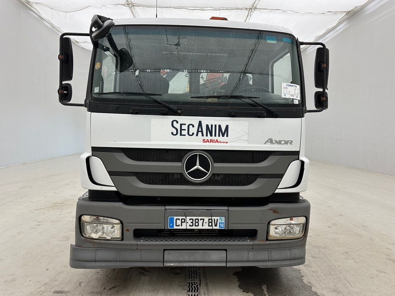 Mercedes-Benz Axor 1824 - Camion ampliroll, Camion grue: photos 2 Mercedes-Benz Axor 1824 - Camion ampliroll, Camion grue: photos 2