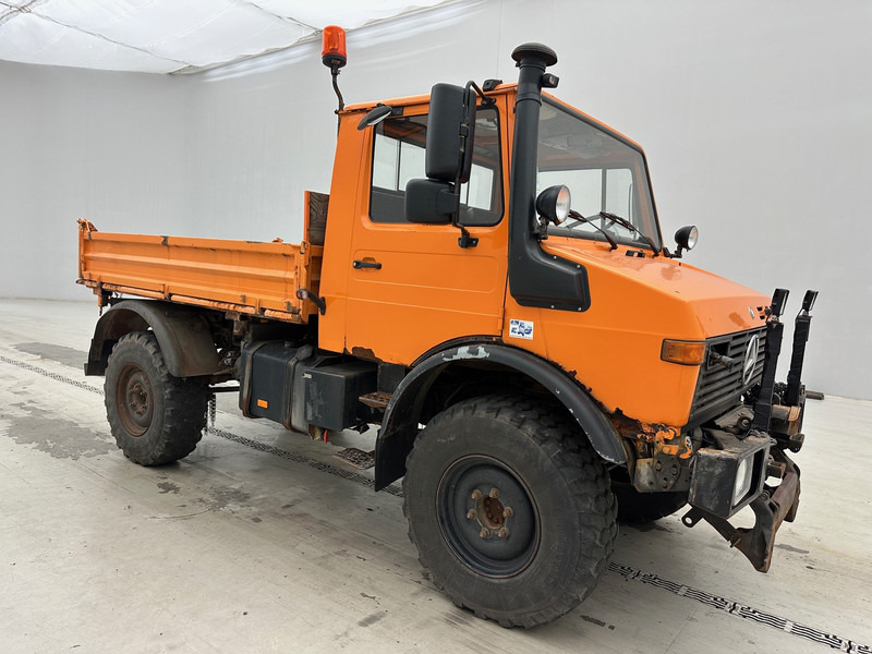 Mercedes-Benz Unimog U427 - Camion benne: photos 5 Mercedes-Benz Unimog U427 - Camion benne: photos 5