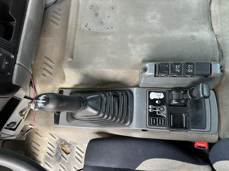 Camion citerne Renault Kerax 320 DCi - 6x4: photos 15