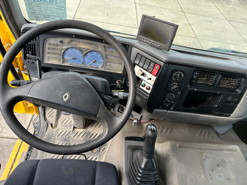 Camion citerne Renault Kerax 320 DCi - 6x4: photos 14