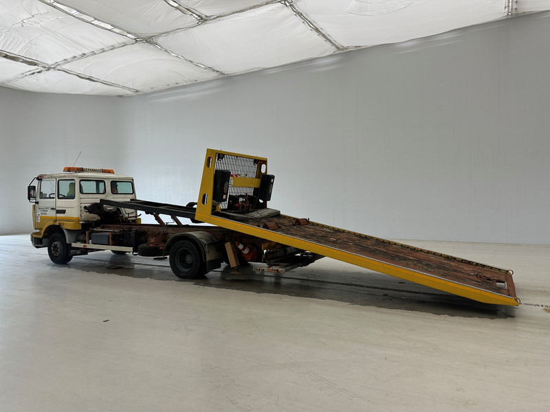 Renault Midliner 230 - Camion porte-voitures: photos 4 Renault Midliner 230 - Camion porte-voitures: photos 4