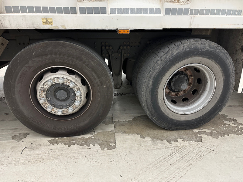 Scania P370 - Benne à ordures ménagères: photos 4 Scania P370 - Benne à ordures ménagères: photos 4