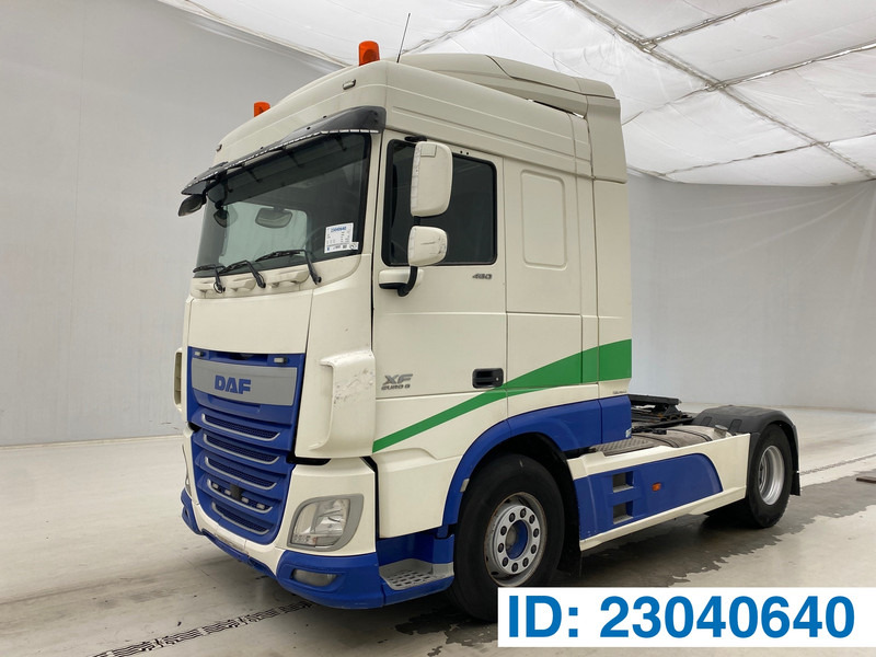 DAF XF 460 Space Cab - Tracteur routier: photos 1 DAF XF 460 Space Cab - Tracteur routier: photos 1