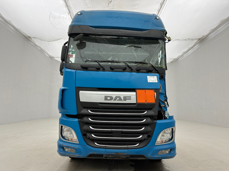 DAF XF 460 Super Space Cab* - Tracteur routier: photos 2 DAF XF 460 Super Space Cab* - Tracteur routier: photos 2